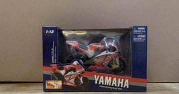 Nieuw in doos Yamaha YZF-R1 schaal 1:18