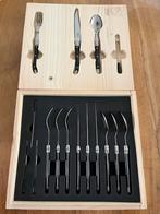 Laguiole Style de Vie Bestekset 16-delig, Huis en Inrichting, Keuken | Bestek, Ophalen of Verzenden, Zo goed als nieuw, Rvs of Chroom