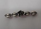 Zilveren vintage Teka broche met roos met blaadjes nr.738, 4 tot 7 cm, Verzenden, Zo goed als nieuw, Zilver