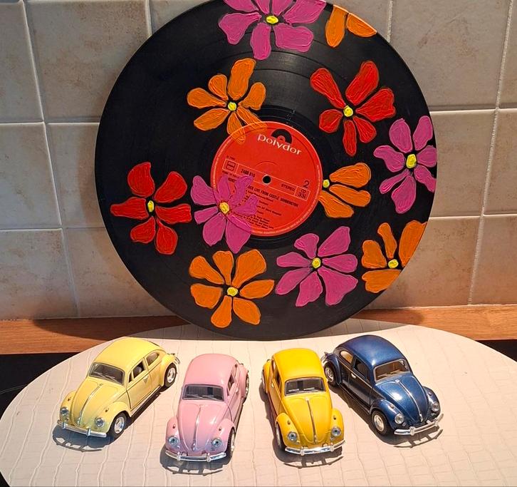 Kinsmart Volkswagen Beetle-Kever 1967, Hobby en Vrije tijd, Modelauto's | 1:32, Zo goed als nieuw, Auto, Overige merken, Ophalen of Verzenden