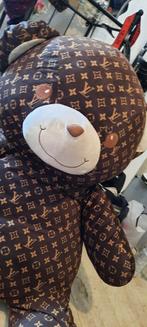 Grote teddy beer van Louis Vuitton, Kinderen en Baby's, Ophalen of Verzenden, Zo goed als nieuw, Beer