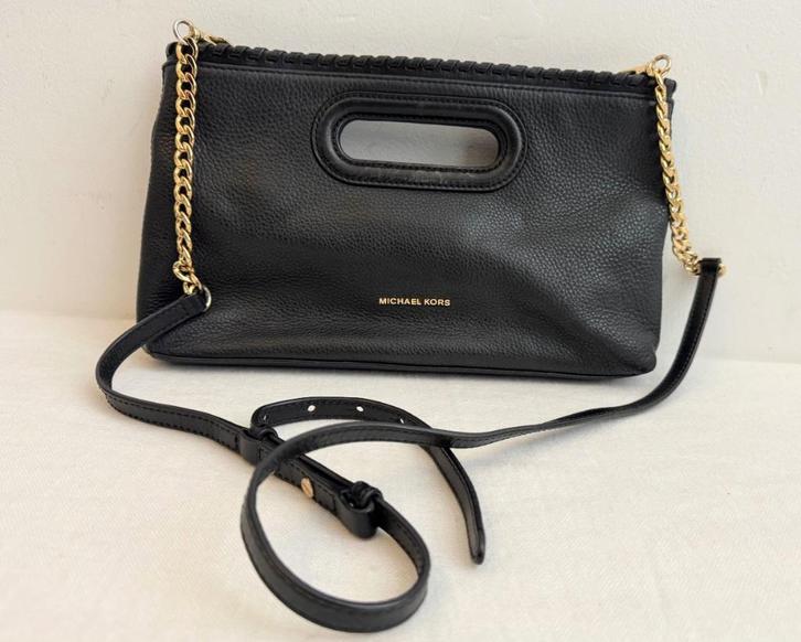 Michal Kors leren zwarte clutch a handtas 30 x 20 x5, Sieraden, Tassen en Uiterlijk, Tassen | Damestassen, Zo goed als nieuw, Handtas