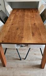 Houten 6-persoons tafel. Grenen, Gebruikt, 200 cm of meer, Vijf personen of meer, Rechthoekig