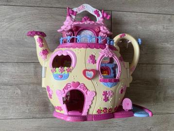 2006 My Little Pony Theepot / Teapot Playhouse - Speelhuis beschikbaar voor biedingen
