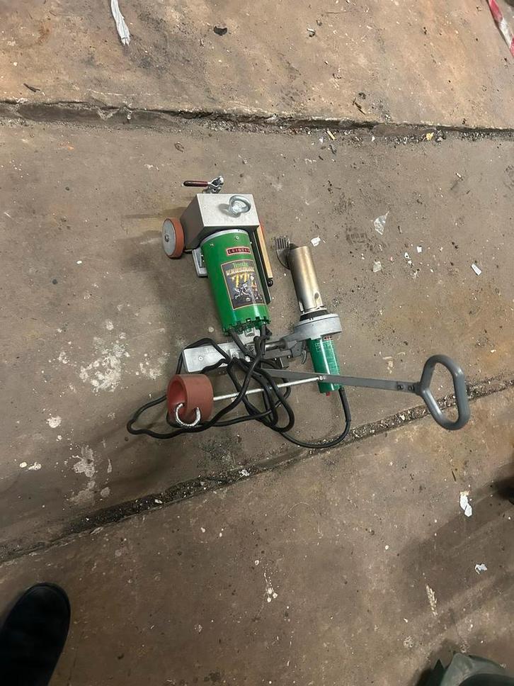 Leister Föhnmachine (hondje) - Lasapparaat, Doe-het-zelf en Verbouw, Gereedschap | Overige machines, Gebruikt, Ophalen