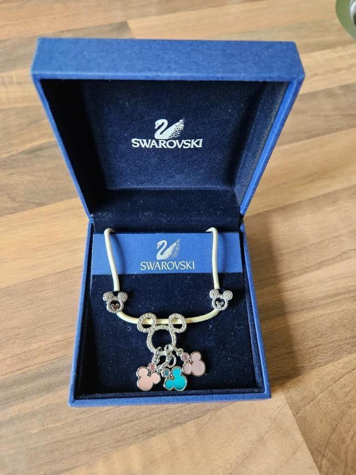 Swarovski Disney ketting Mickey Mouse, Verzamelen, Swarovski, Zo goed als nieuw, Figuurtje, Ophalen of Verzenden