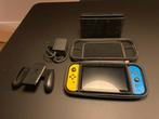 Nintendo Switch - Geel/Blauw - Compleet zonder wildcat code, Overige genres, 1 speler, Eén computer, Ophalen of Verzenden