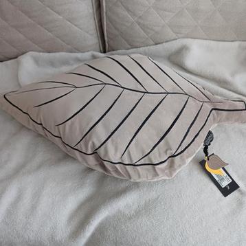 Riviera Maison Fall Leaf Kussen - Zo Goed Als Nieuw! beschikbaar voor biedingen