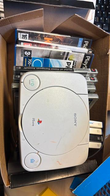 Sony PS One beschikbaar voor biedingen