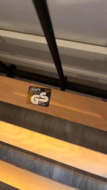 Een persoons bed 90x200 matras IKEA Hyllestad - afbeelding 7