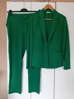 Groene blazer+broek So Soire maat S/M, So Soire, Kostuum of Pak, Ophalen of Verzenden, Zo goed als nieuw