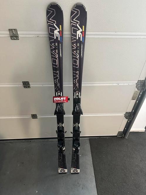 Salomon 165cm gewaxt en geslepen onderkant als nieuw, Sport en Fitness, Skiën en Langlaufen, Zo goed als nieuw, Ski's, Salomon