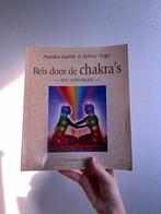 Reis door de chakra's - Anodea Judith, Ophalen of Verzenden, Gelezen, Spiritualiteit algemeen, Instructieboek