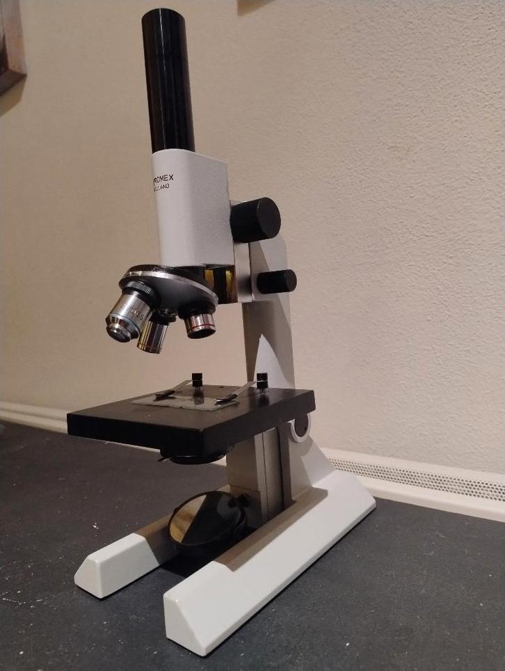 Microscoop euromex TE.5301, Audio, Tv en Foto, Optische apparatuur | Microscopen, Zo goed als nieuw, Minder dan 400x, Verzenden