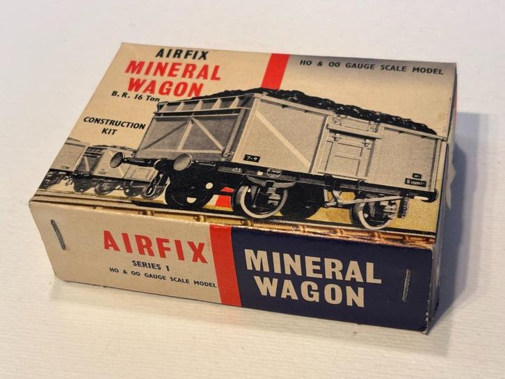 Airfix Mineral Wagon ongebouwd jaren 60, Hobby en Vrije tijd, Modeltreinen | H0, Zo goed als nieuw, Wagon, Overige merken, Ophalen of Verzenden