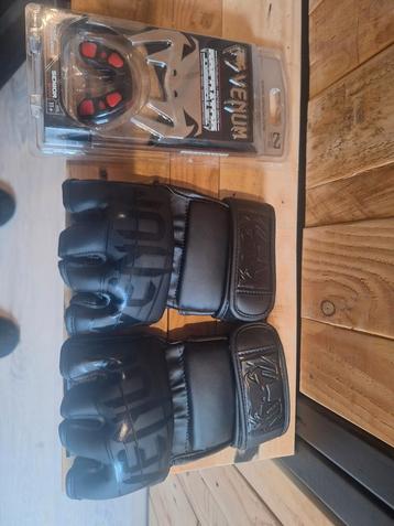 Nieuwe Venum MMA Handschoenen + Bitje - Maat M beschikbaar voor biedingen