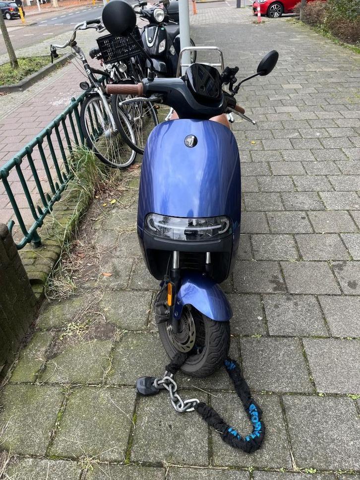 Segway e125S dubbele accu met rugleuning, Fietsen en Brommers, Snorfietsen en Snorscooters, Gebruikt, Overige merken, Elektrisch