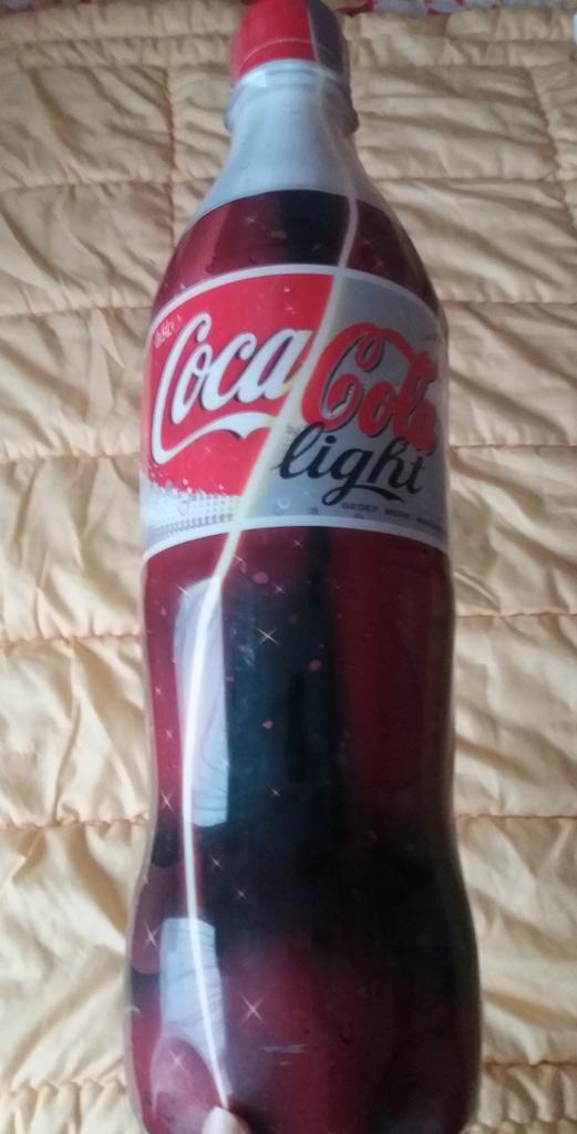 CocaCola fles aan ophangbeugel, Verzamelen, Merken en Reclamevoorwerpen, Gebruikt, Reclamebord, Ophalen