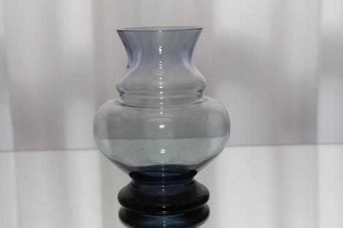 Zacht blauwe vaas/Rozendaal/Kristalunie, Antiek en Kunst, Antiek | Glas en Kristal, Ophalen