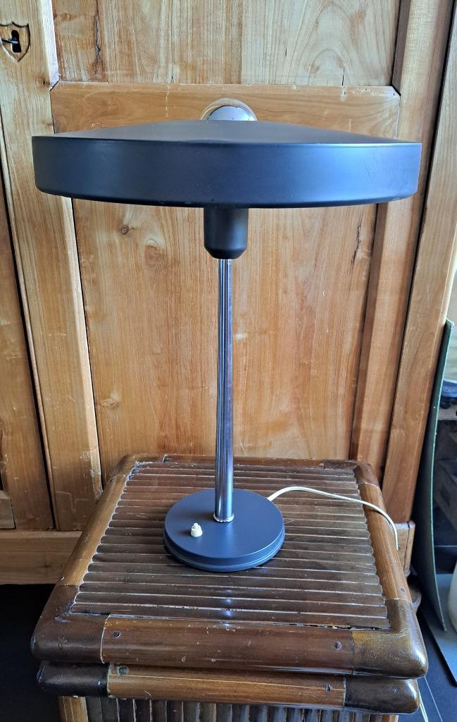 Louis Kalff Philips Grijze Timor Bureaulamp en andere lampen, Antiek en Kunst, Antiek | Lampen, Ophalen of Verzenden