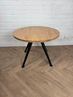 Hay Pyramid 51 bijzettafel, Ophalen, Minder dan 45 cm, Rond, 55 tot 75 cm
