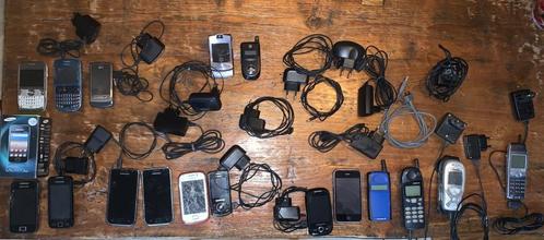 Partij mobiele telefoons vintage, Telecommunicatie, Mobiele telefoons | Samsung, Gebruikt, Overige modellen, Fysiek toetsenbord