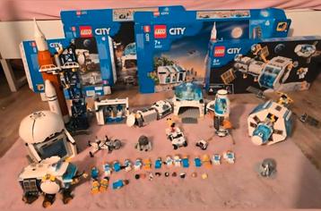 Lego City Space Set + gratis space achtbaan beschikbaar voor biedingen