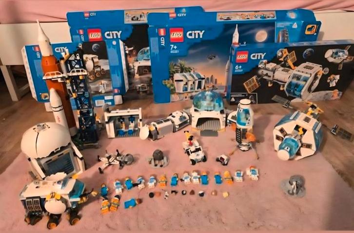 Lego City Space Set + gratis space achtbaan, Kinderen en Baby's, Speelgoed | Duplo en Lego, Zo goed als nieuw, Lego, Complete set