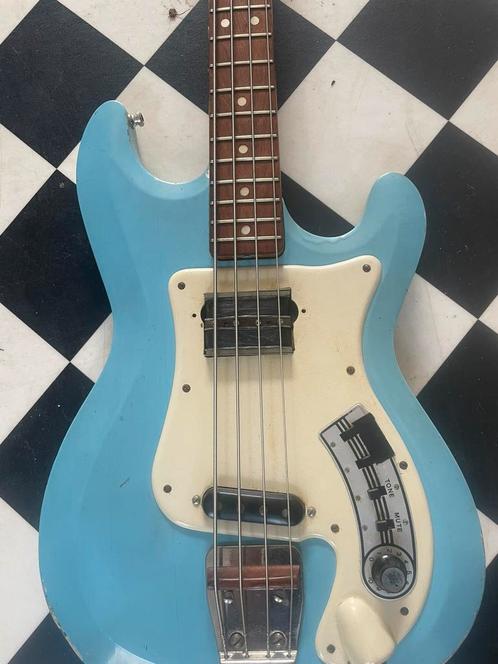 Hagström Futurama Basgitaar – Zweden, 1962 – Long Scale, Muziek en Instrumenten, Snaarinstrumenten | Gitaren | Bas, Gebruikt, Elektrisch