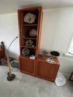 Dyrlund kleinmeubel met tambourdeurtje, Ophalen, Gebruikt, Teakhout, 50 tot 100 cm