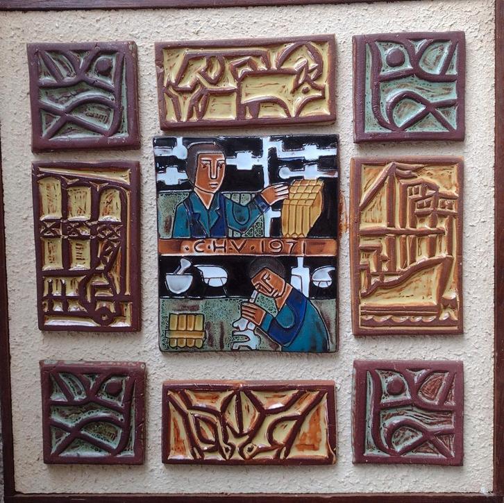 HENK POTTERS: 2X KERAMIEK TABLEAU C.H.V. 1971, Verzamelen, Overige Verzamelen, Nieuw, Ophalen of Verzenden