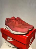 Maat 48,5 - Nike Air Max 1 Ultra Moire Terra Red, Overige kleuren, Verzenden, Nike, Sneakers of Gympen