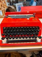 Olivetti Valentine Typemachine | Felrood |, Ophalen of Verzenden, Gebruikt