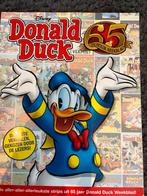 Donald Duck 65 Jaar Stripboek, Eén stripboek, Ophalen of Verzenden, Zo goed als nieuw