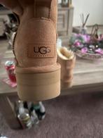 Zo goed als nieuw ugg, Kleding | Dames, Schoenen, Ophalen, Zo goed als nieuw, Beige