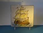 Antieke tegel zeilschip Santa Maria Columbus dikke wandtegel, Antiek en Kunst, Antiek | Wandborden en Tegels, Ophalen of Verzenden