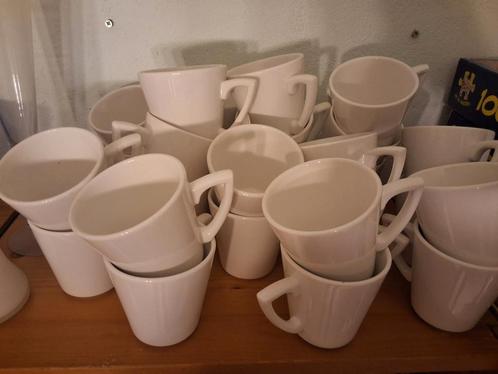 30 mokken van Steelite, handig voor feestjes, 0,50 euro ps, Huis en Inrichting, Keuken | Servies, Overige stijlen, Ophalen of Verzenden