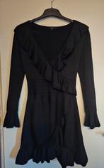 NIKKIE; PRACHTIGE ZWARTE JURK ZGAN € 17,50, Kleding | Dames, Zwart, Ophalen of Verzenden, Zo goed als nieuw, Maat 36 (S)