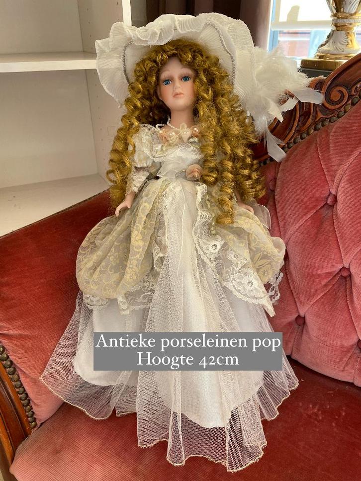 16 oude porseleinen poppen + kinderwagen voor €50,00, Verzamelen, Poppen, Zo goed als nieuw, Pop, Ophalen