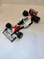 Modelauto 1:24 F1 Grand Prix, Ophalen of Verzenden, Zo goed als nieuw, Auto, Overige merken
