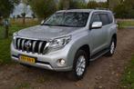 Toyota Land Cruiser 3.0 D-4D-F VX Window Van (bj 2014), Auto's, Toyota, Euro 5, Gebruikt, Bedrijf, Vierwielaandrijving