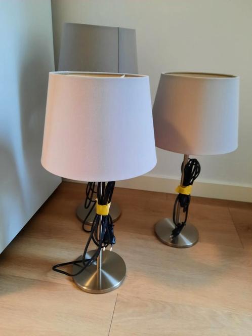 Set van 3 Ikea tafellampjes met grijze kap, Huis en Inrichting, Lampen | Tafellampen, Zo goed als nieuw, Minder dan 50 cm, Hout