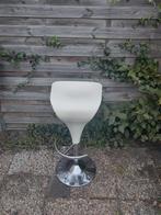 Witte Everite kruk, Ophalen, Gebruikt, 60 tot 90 cm, 1 kruk
