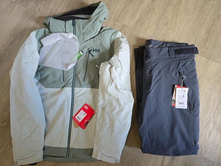 Helly Hansen ALPHA 4.0 Skipak (XL), Kleding | Heren, Wintersportkleding, Nieuw, Pak, Maat 56/58 (XL), Ophalen of Verzenden