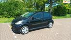Toyota Aygo 1.0-12V 5 deurs / Nieuwe apk!, Auto's, Toyota, Voorwielaandrijving, Stof, Gebruikt, Zwart
