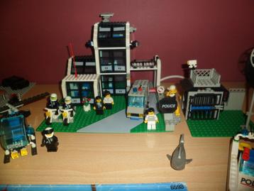 Lego politieburo vintage set 6598 beschikbaar voor biedingen