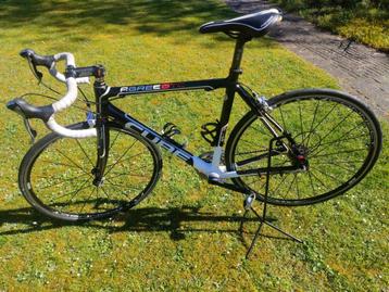 Racefiets cube agree GTC beschikbaar voor biedingen