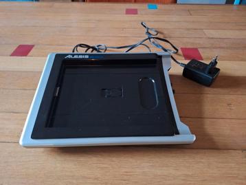 Alesis iO Dock houder voor iPad – geschikt voor oude iPads beschikbaar voor biedingen