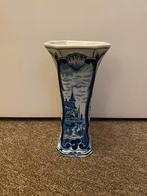 Blauw-Witte Vaas met Kasteel en Bloemen Motief Delfts Blauw, Ophalen of Verzenden