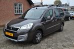 Peugeot Partner Tepee 1.2 PureTech Allure, Stof, Gebruikt, 1199 cc, Handgeschakeld